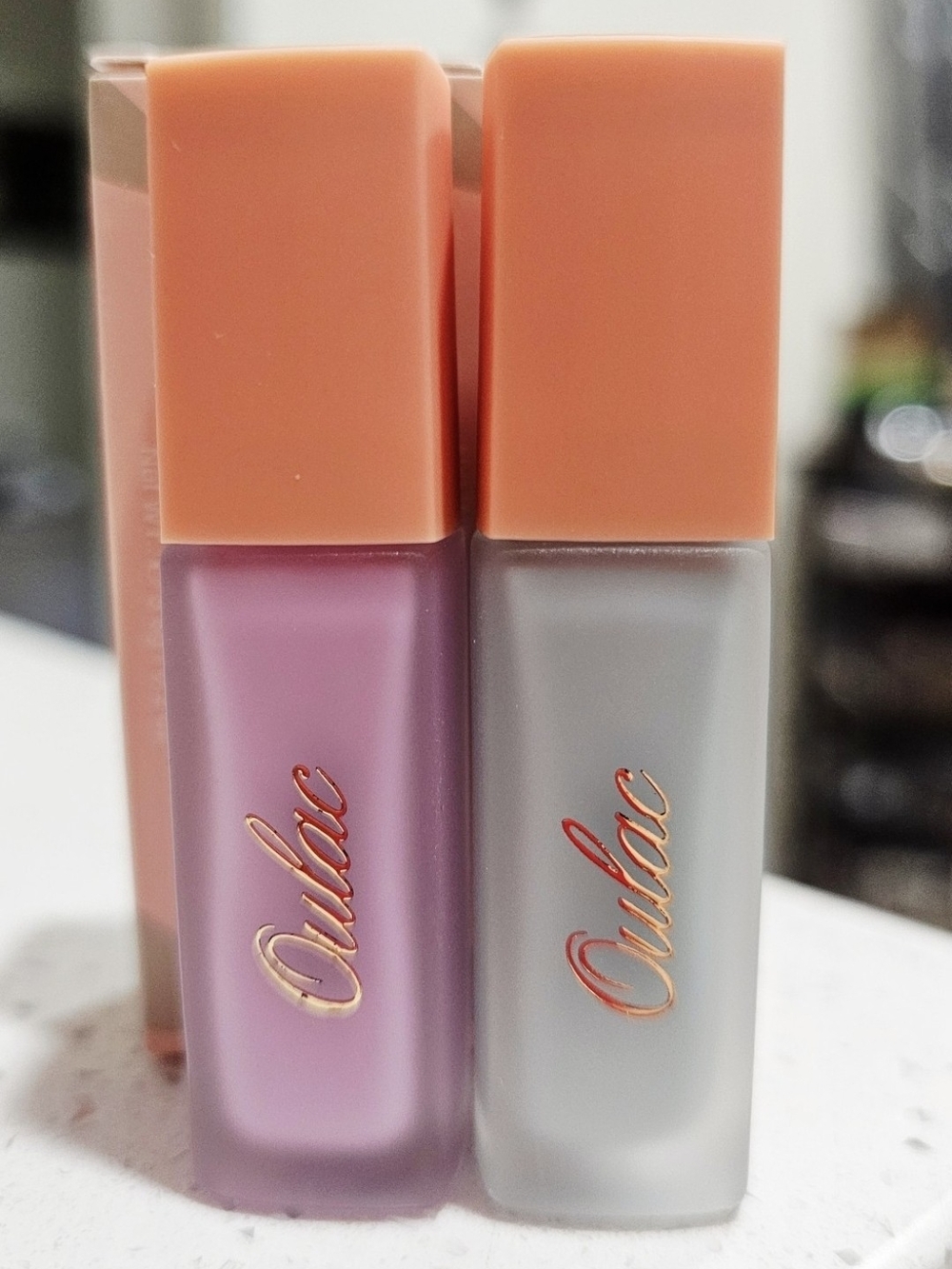 OULACWomen Makeup Liquid Eyeshadow Duo - Pink and Slate